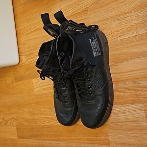 Nike AF1 urban utility Air Force 1, mens size 13